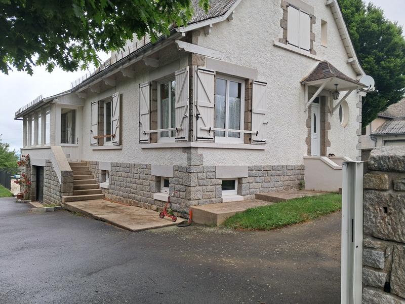 Maison - 158 m² - 7 pièces