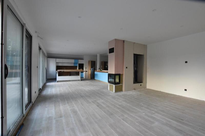 Maison - 170 m² - 5 pièces
