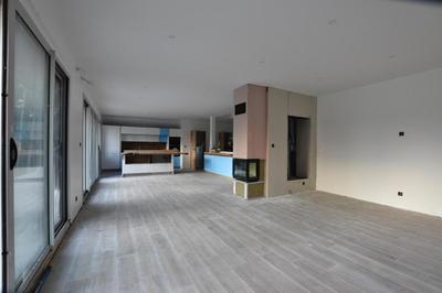 Maison - 170 m² - 5 pièces