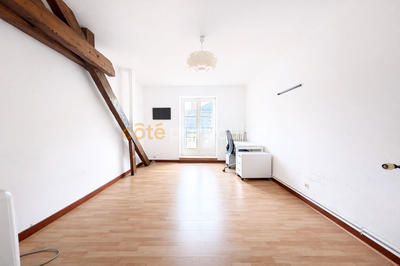 Local commercial - 133 m² - 6 pièces