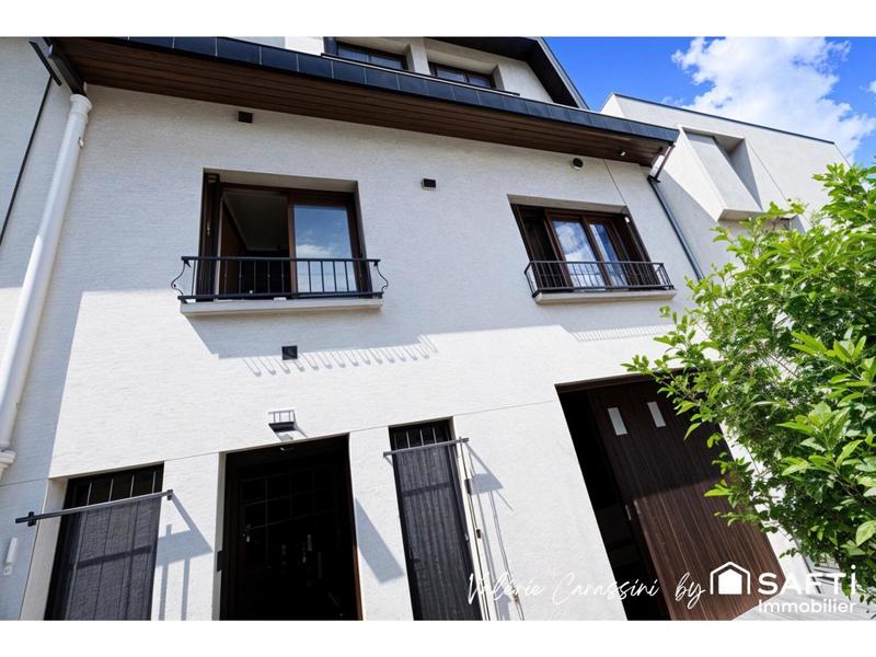 Maison - 106 m² - 6 pièces