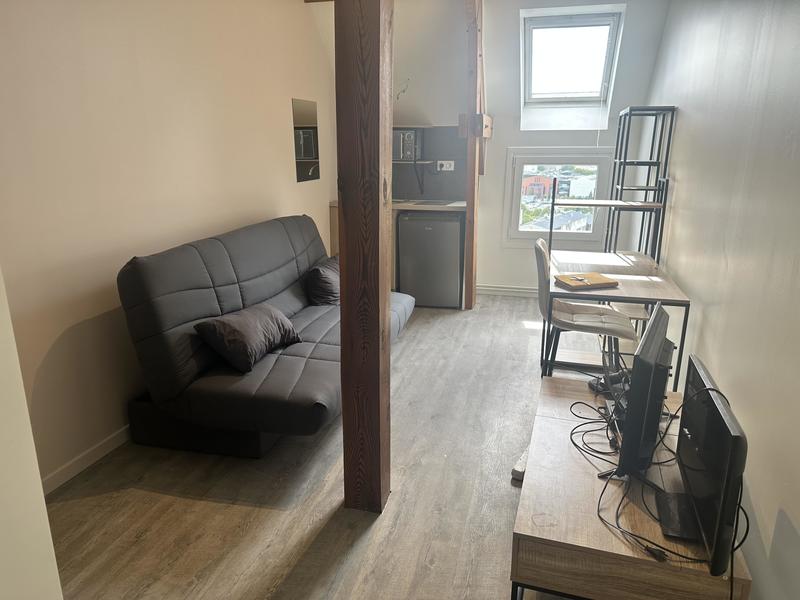 Immeuble - 221 m² - 13 pièces