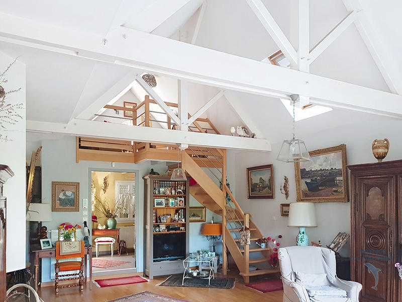 Maison - 175 m² - 7 pièces