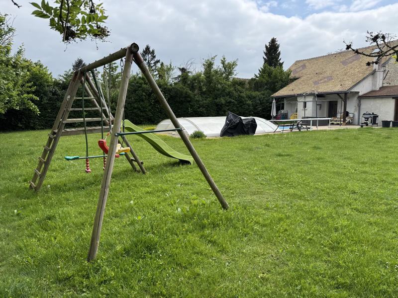 Maison de village - 280 m² - 9 pièces