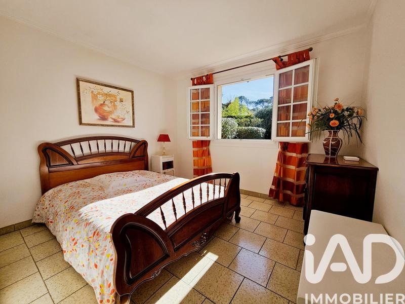 Maison - 197 m² - 8 pièces