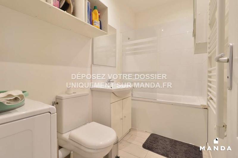 Chambre - 9 m² - 3 pièces