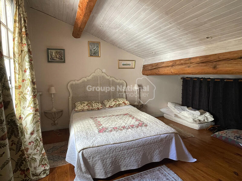 Maison de ville - 160 m² - 6 pièces