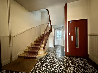 Appartement - 110 m² - 5 pièces