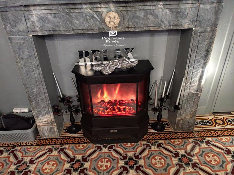 Maison - 287 m² - 10 pièces