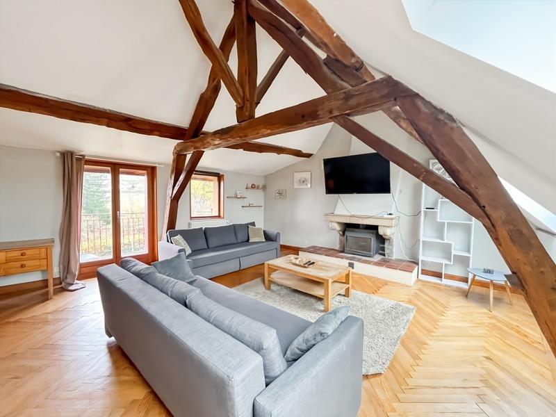 Maison - 166 m² - 7 pièces