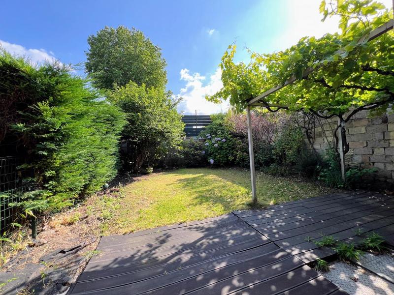 Maison - 80 m² - 4 pièces