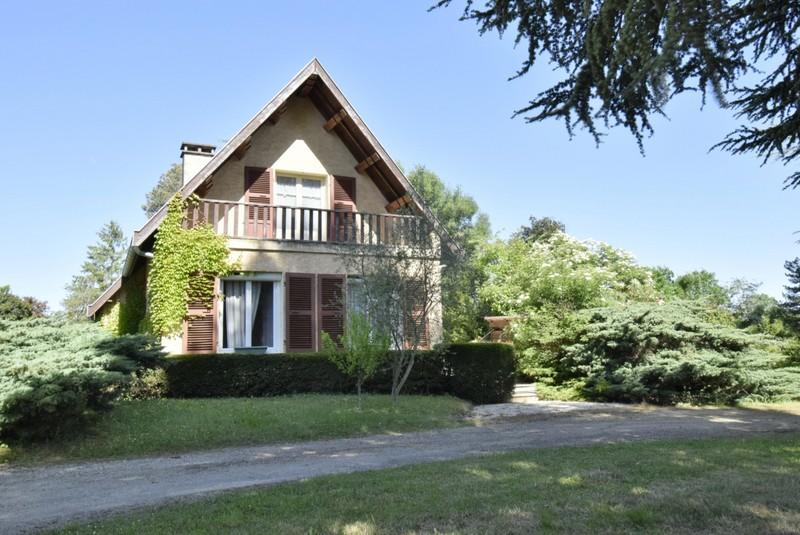 Maison - 185 m² - 5 pièces