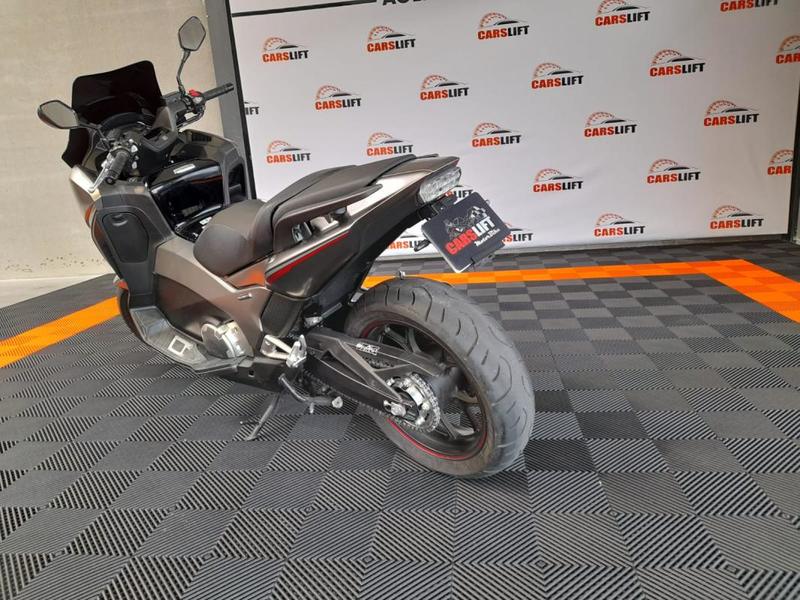 Honda integra 750 - Garantie 6mois