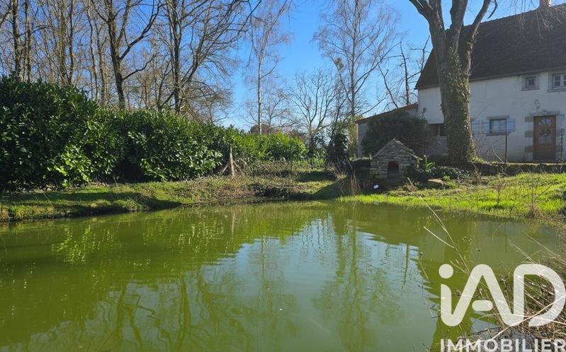 Maison - 236 m² - 7 pièces