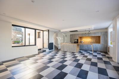 Maison ancienne - 192 m² - 9 pièces