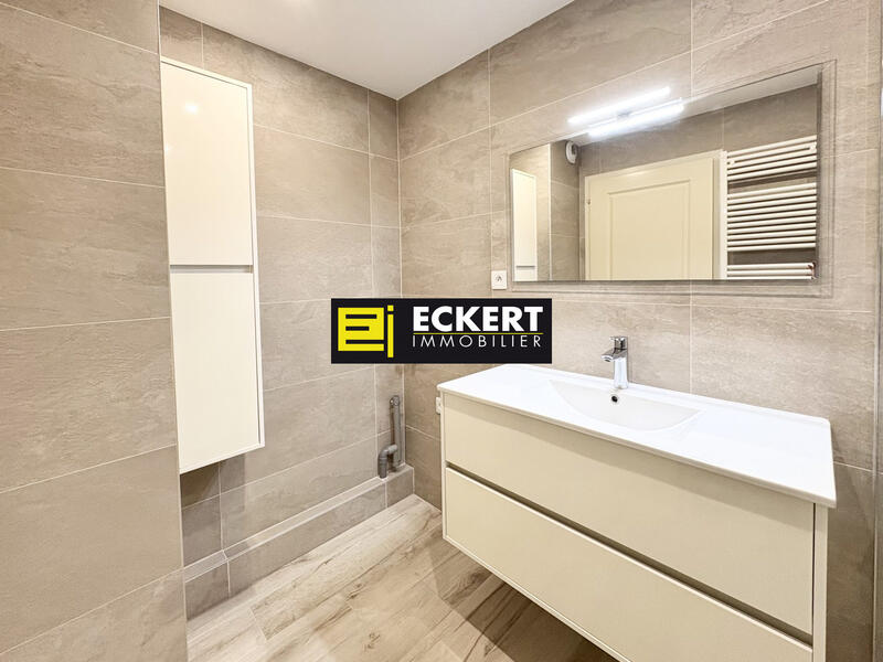 Appartement - 65 m² - 3 pièces