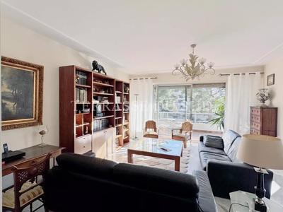 Appartement - 145 m² - 5 pièces