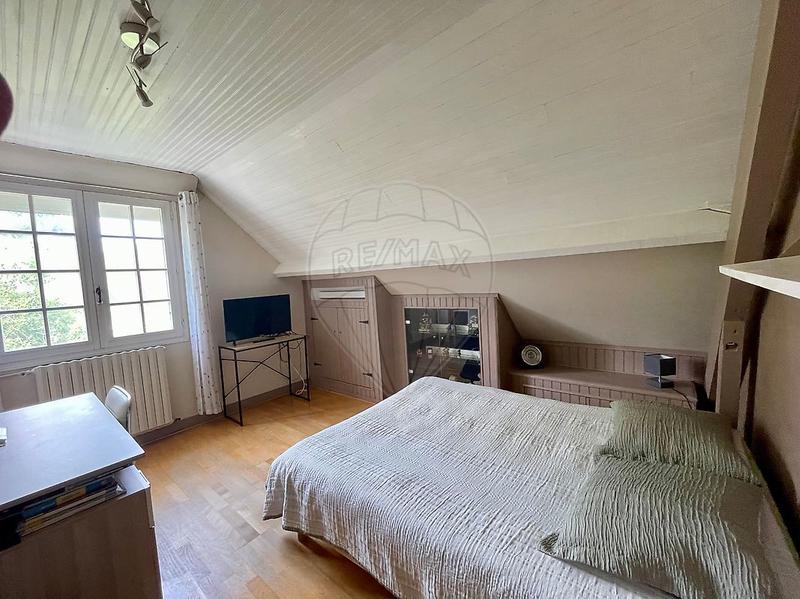 Maison - 138 m² - 7 pièces