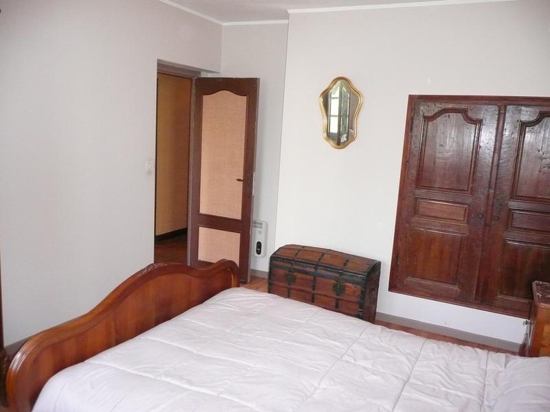 Maison - 222 m² - 10 pièces