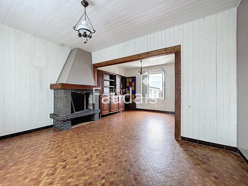 Maison - 111 m² - 6 pièces