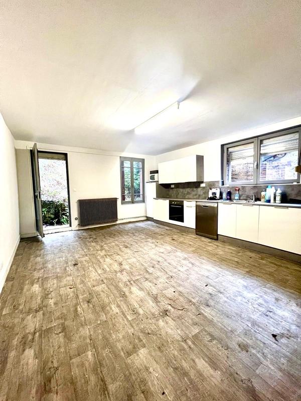 Maison - 130 m² - 7 pièces