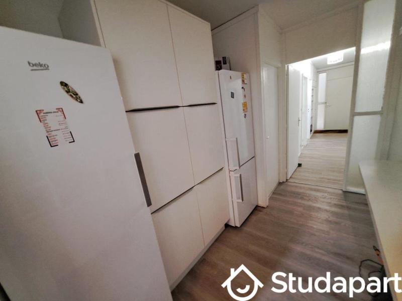 Chambre - 17 m² - 1 pièce