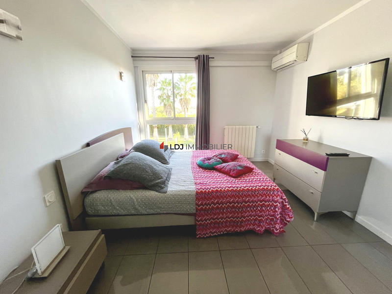 Maison contemporaine - 218 m² - 6 pièces