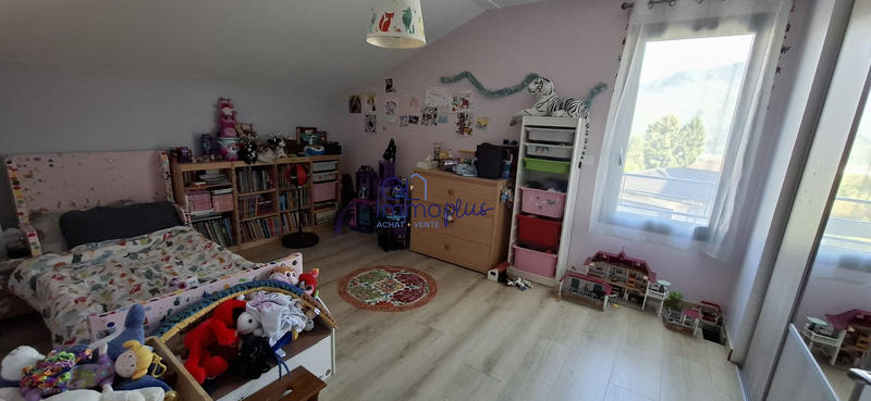 Maison - 138 m² - 5 pièces