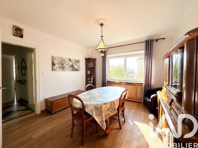 Maison - 144 m² - 7 pièces