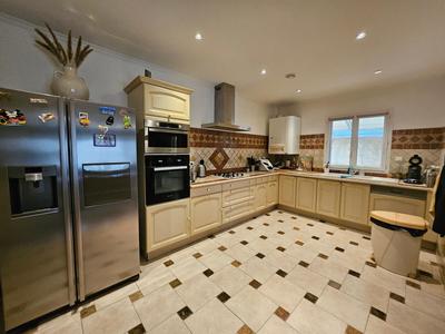 Immeuble - 700 m² - 4 pièces