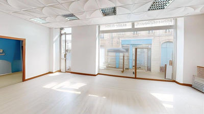 Immeuble - 143 m² - 7 pièces