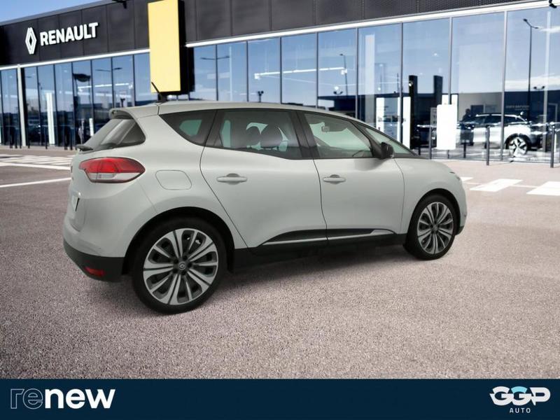 Renault Scénic IV Business TCe 140 Fap - 21