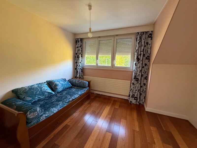 Maison - 160 m² - 7 pièces