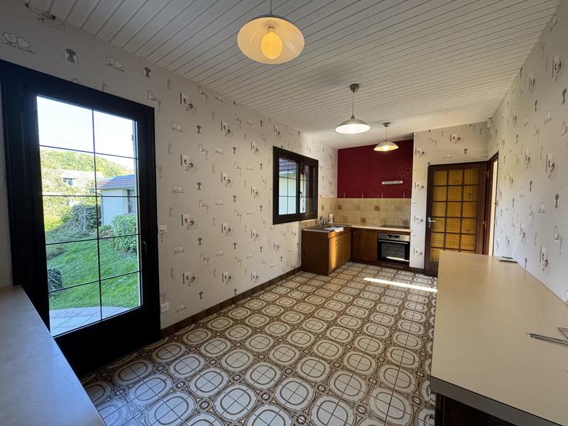 Maison - 140 m² - 5 pièces