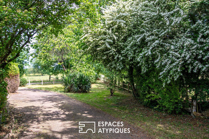 Maison - 250 m² - 8 pièces