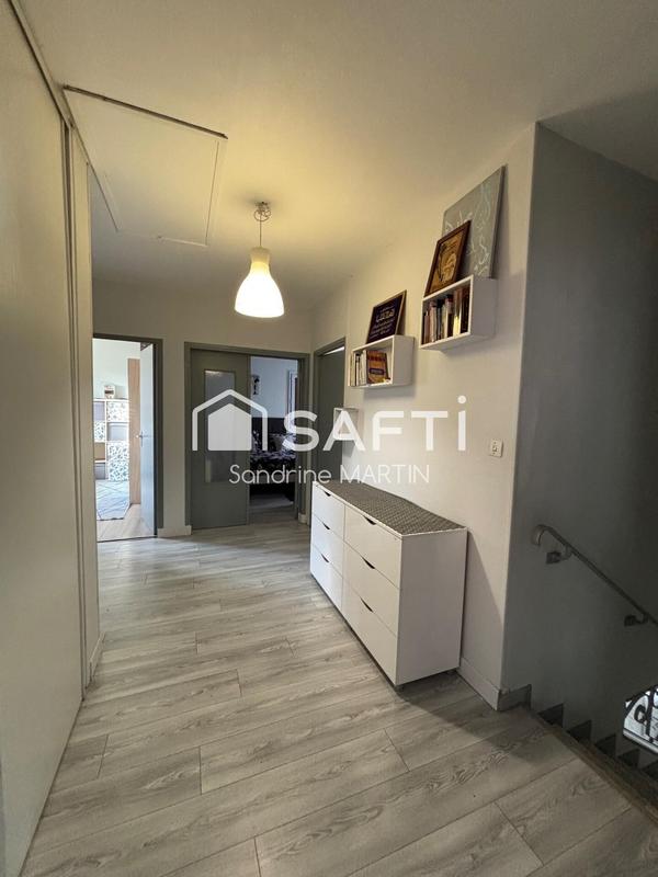 Maison - 140 m² - 6 pièces