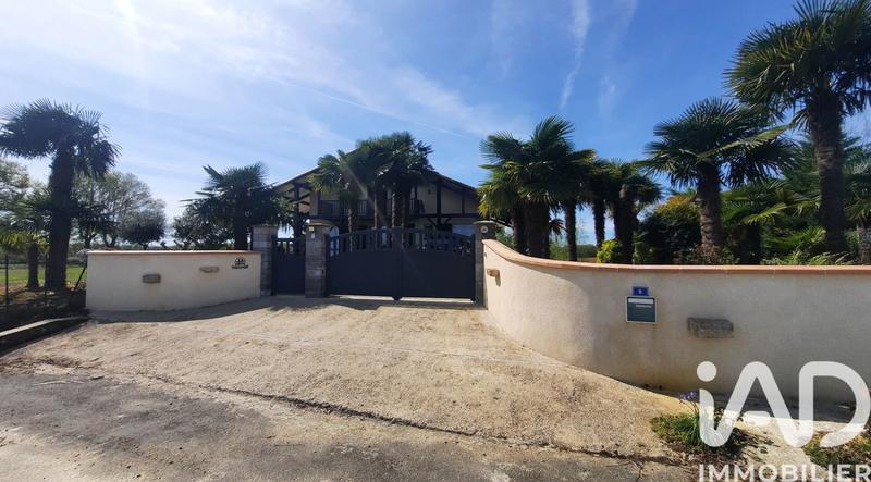 Maison - 187 m² - 5 pièces