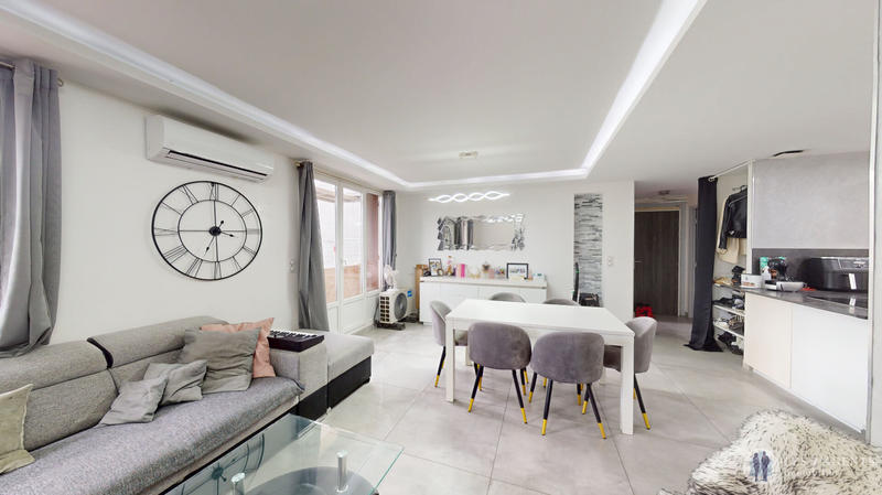 Appartement - 61 m² - 4 pièces