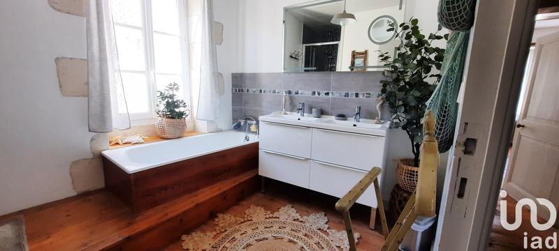 Maison de ville - 295 m² - 7 pièces