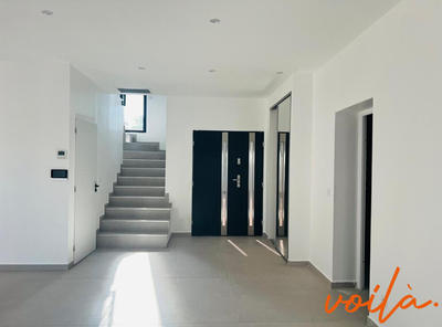 Maison - 170 m² - 7 pièces