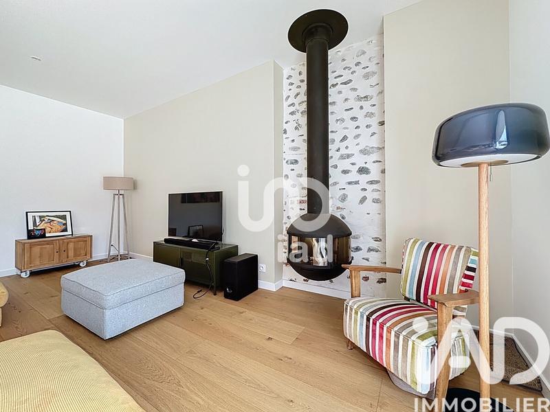 Maison - 180 m² - 5 pièces