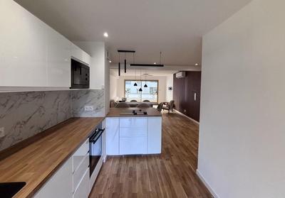 Appartement - 113 m² - 4 pièces