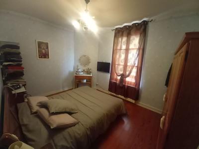 Maison de ville - 134 m² - 9 pièces