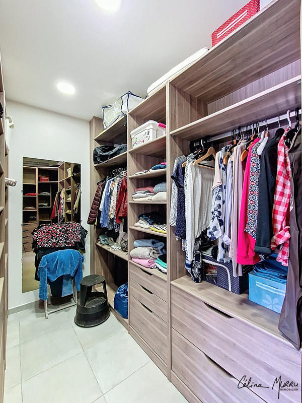 Maison traditionnelle - 127 m² - 4 pièces