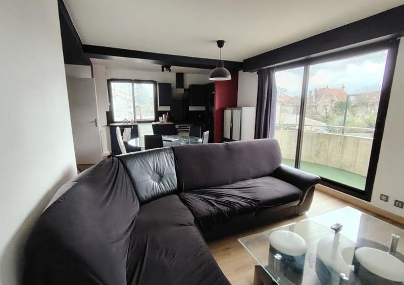 Appartement - 65 m² - 3 pièces