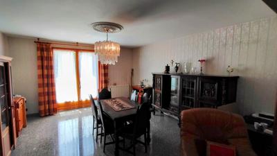 Maison - 220 m² - 15 pièces