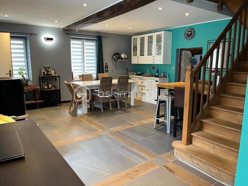 Maison - 127 m² - 6 pièces