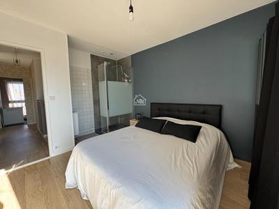 Pavillon - 158 m² - 7 pièces