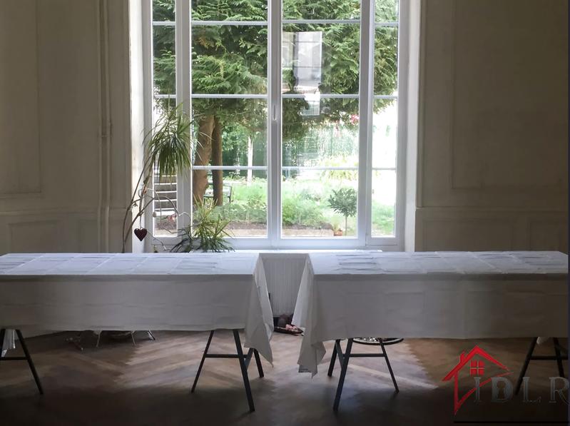 Maison - 338 m² - 8 pièces