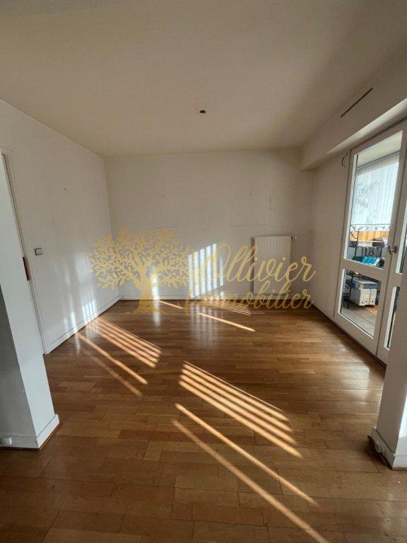 Appartement - 95 m² - 4 pièces